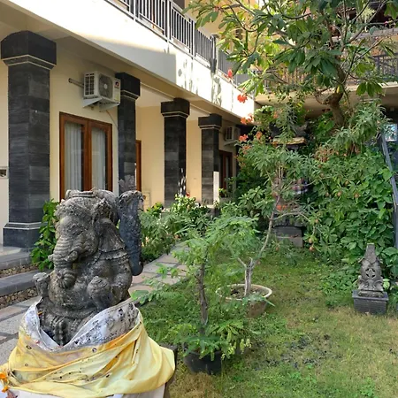Diver\'S Cafe Amed