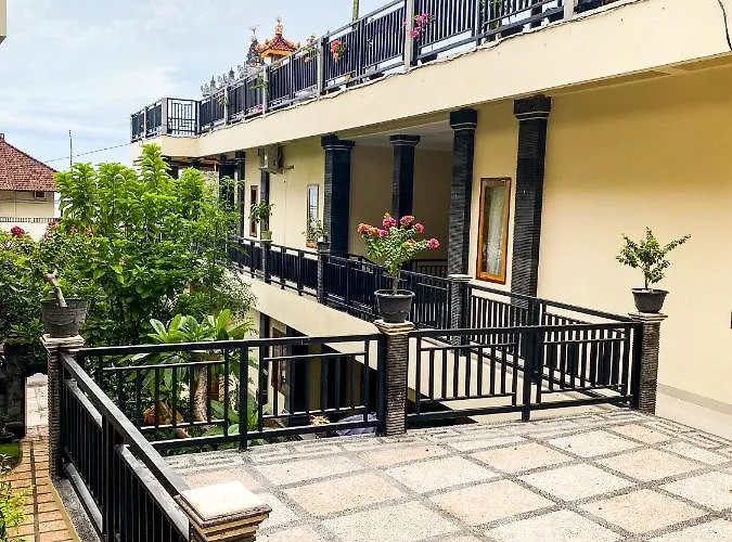 Diver's Cafe Guest house 2*